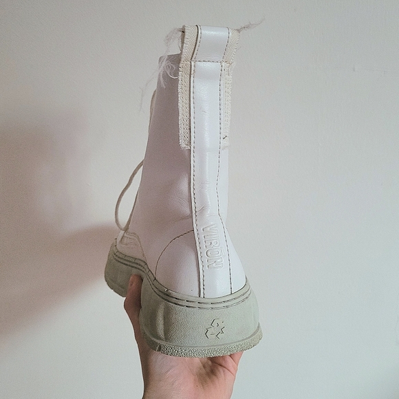 Virón white ankle boots - Picture 7 of 11